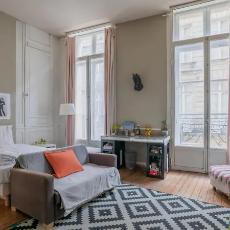 Design Studio At Place De La Bourse Apartment Bordeaux